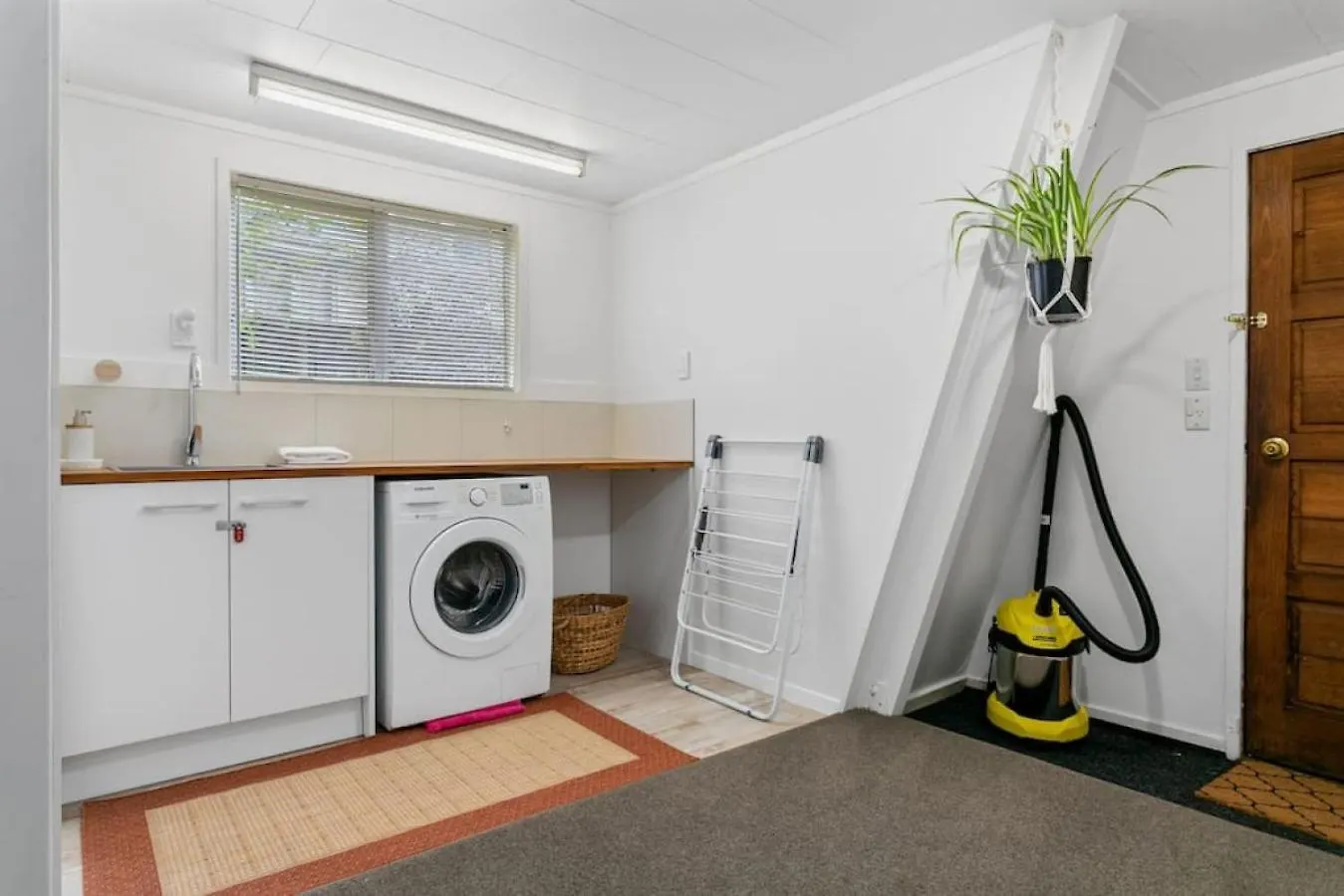 Holiday home Cozy 3Br Home, Walk To Taupo And Playground New Zealand